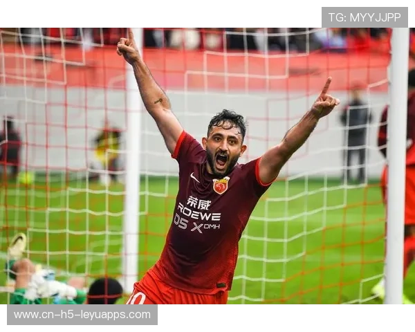 上海海港逼近卫冕，最后一场平局即可锁冠全队紧张