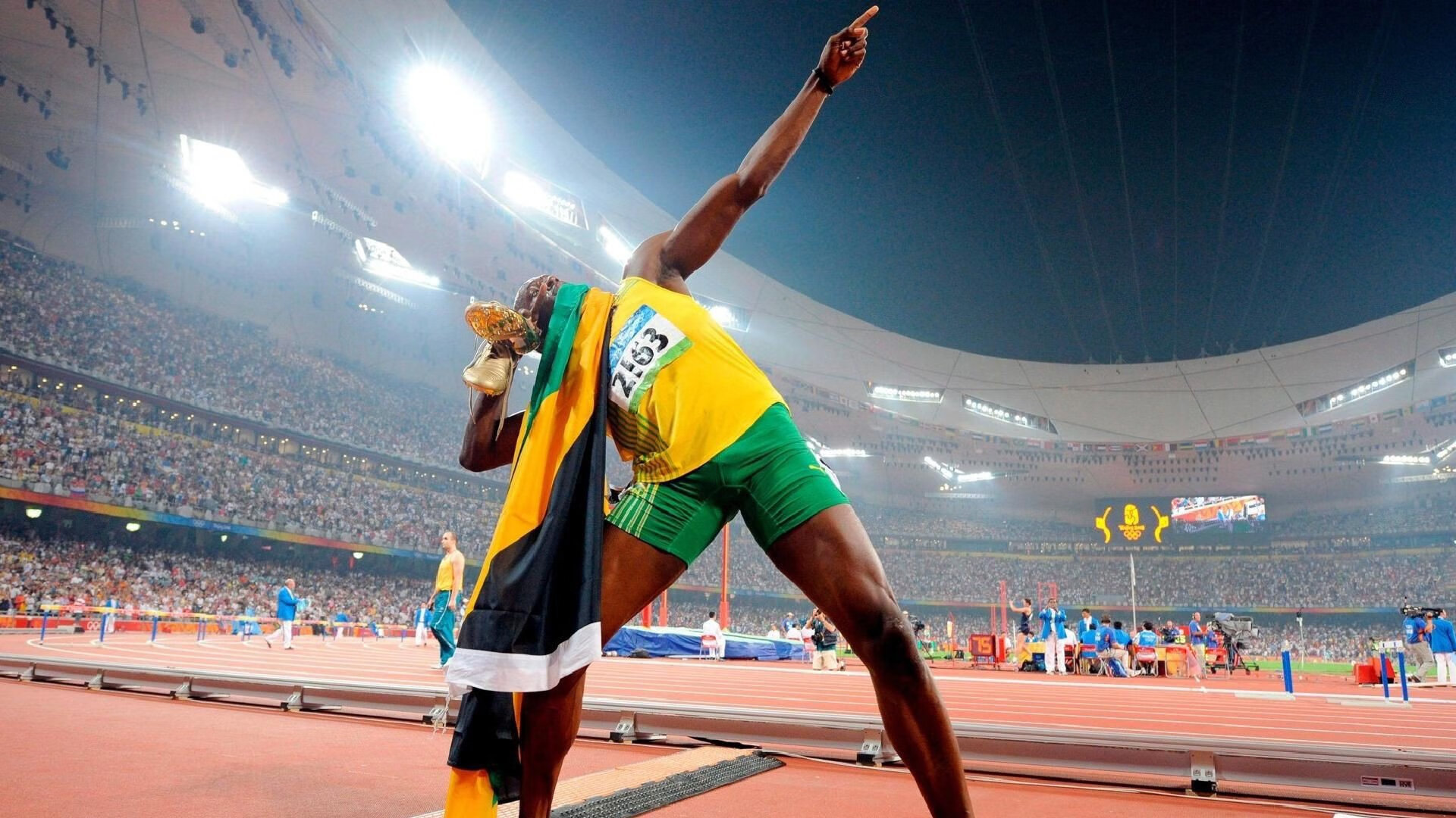 乐鱼体育-“湖滨赛场：龙舟与跑酷的跨界碰撞，让运动更精彩”